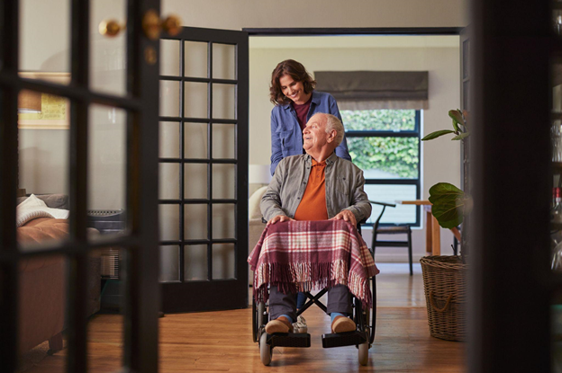 Caregiver’s Guide: Helping a Loved One Shower Safely and Comfortably